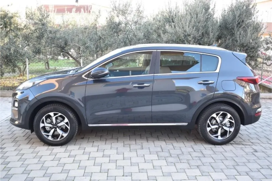kia sportage 1.6 crdi automatik -dab,kamera,android&apple -design - slika 4