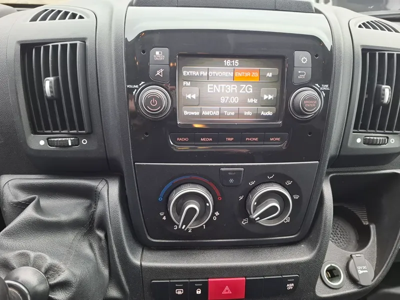 peugeot boxer 2.2 hdi*164ks*klima*tempomat* - slika 13