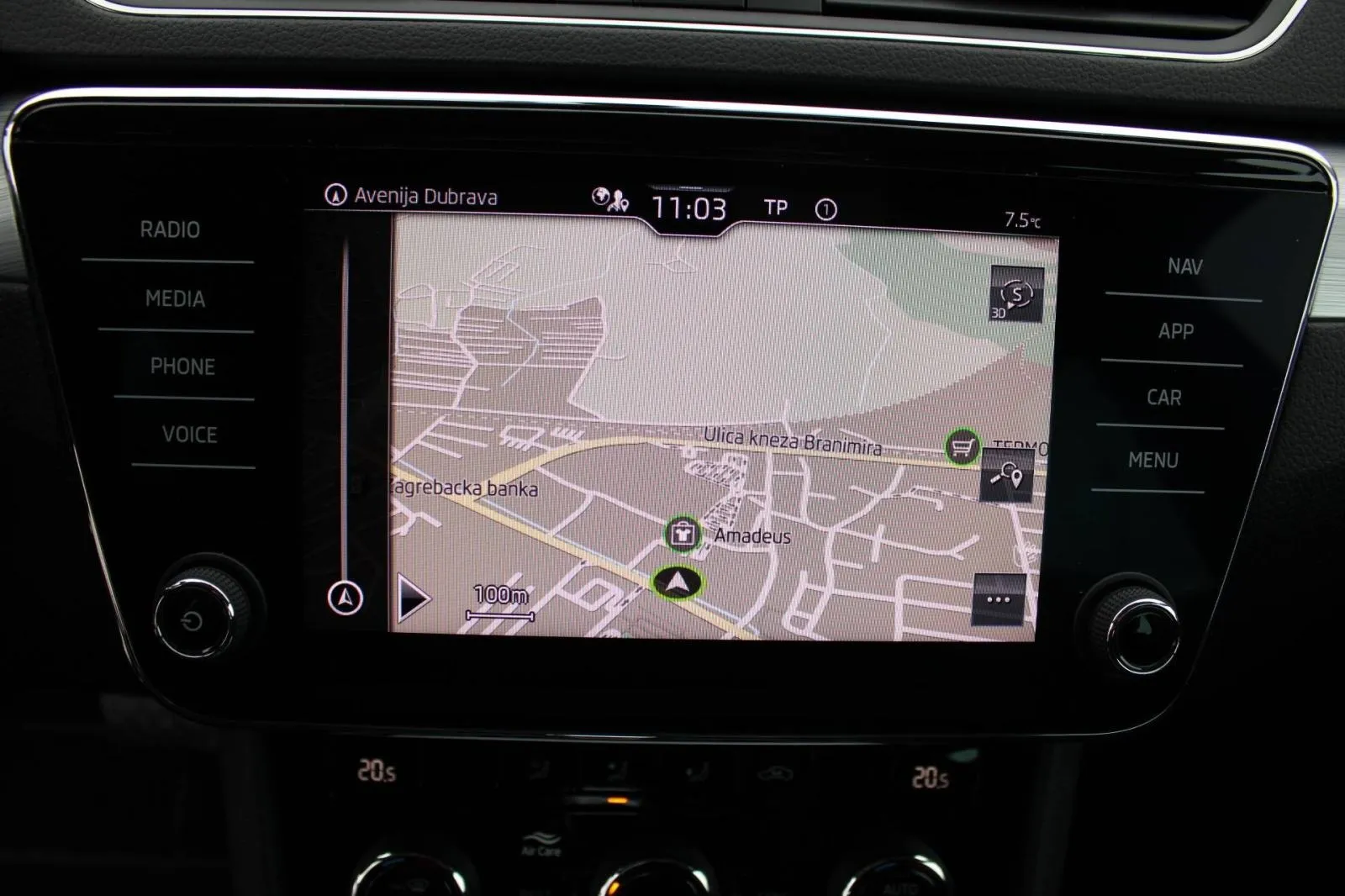 škoda superb 2.0 tdi dsg *led, navigacija, kamera* - slika 20