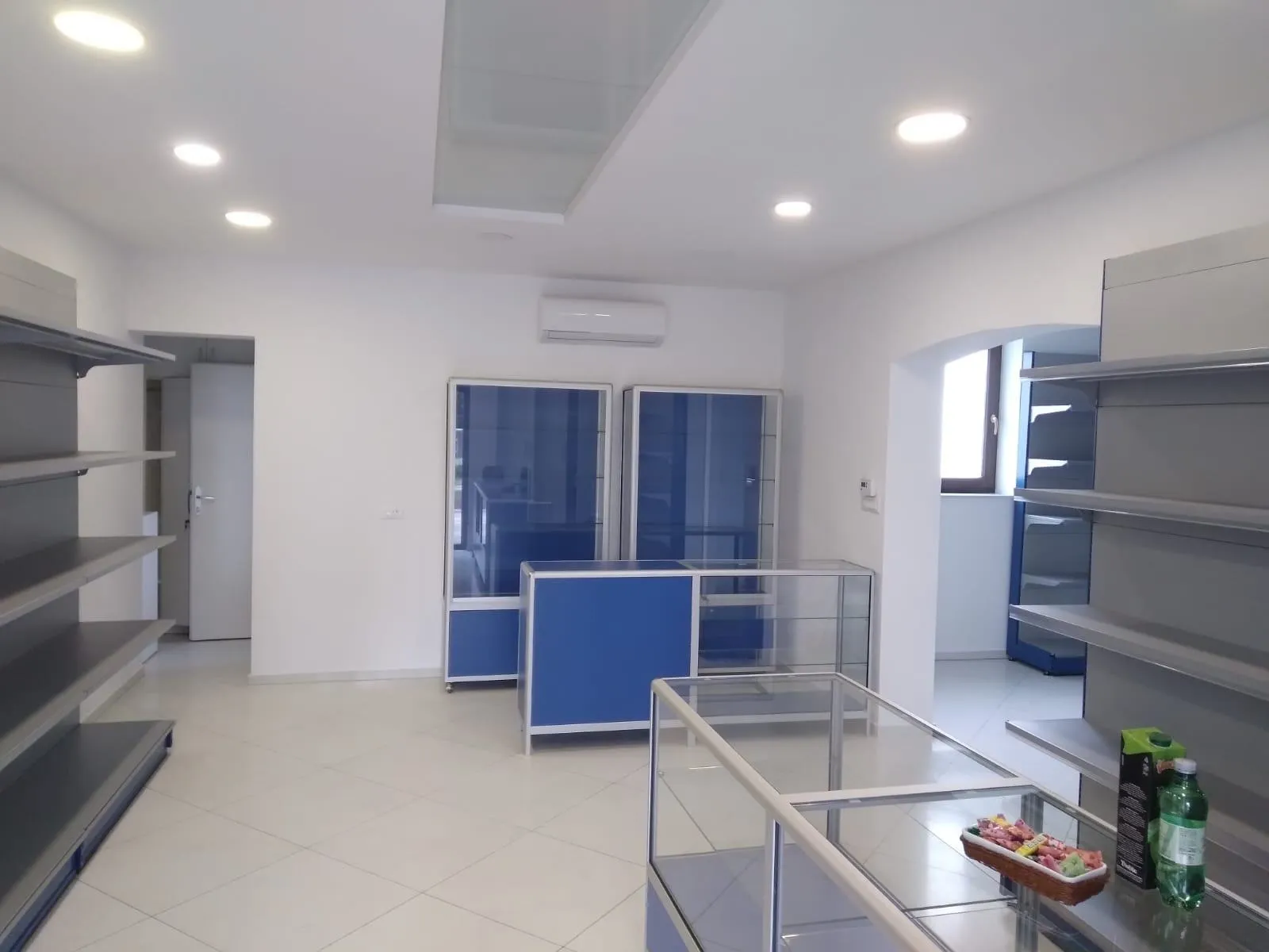 poslovni prostor: donja stubica, centar, ulični lokal, 73 m2 (prodaja) - slika 14