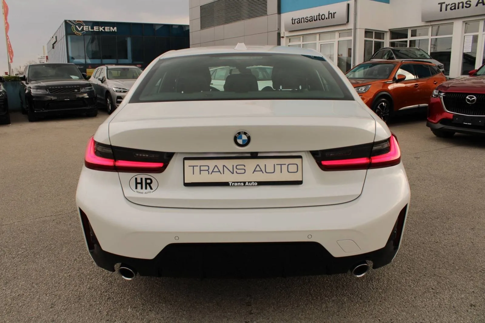 bmw serija 3 318i automatik m paket *led, navigacija, kamera* - slika 5