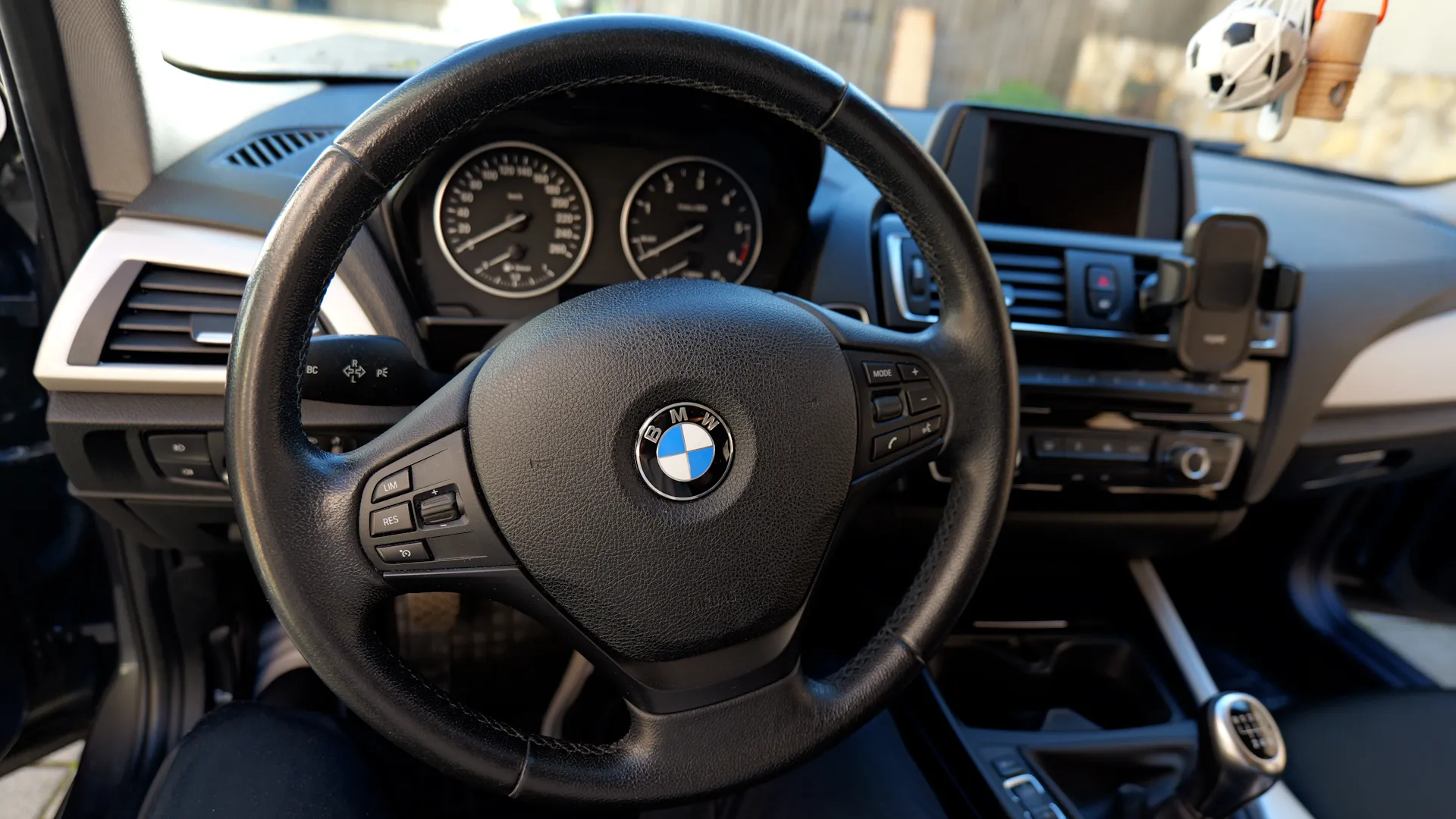 bmw serija 1 114d (n47 motor) - slika 6