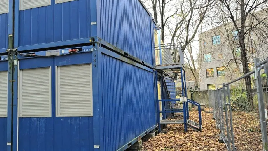 kontejnerski sklop (22 kontejnera) za gradilište ili smještaj radnika - slika 2
