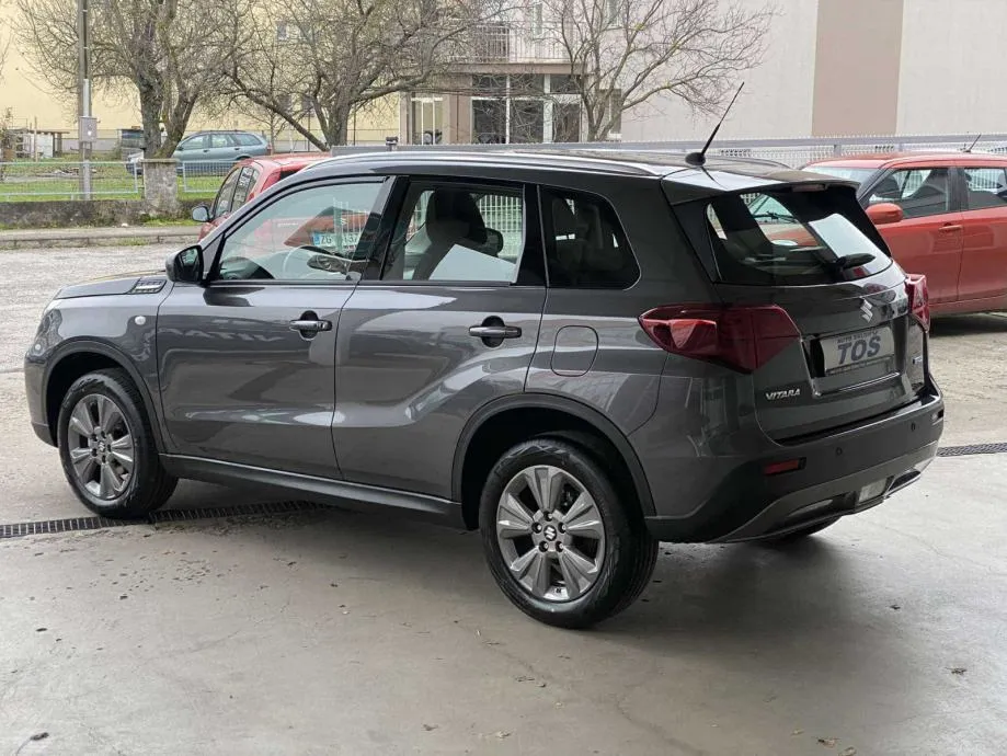suzuki vitara 1,4 hybrid gl comfort 2wd - dostupno odmah!!! - slika 3