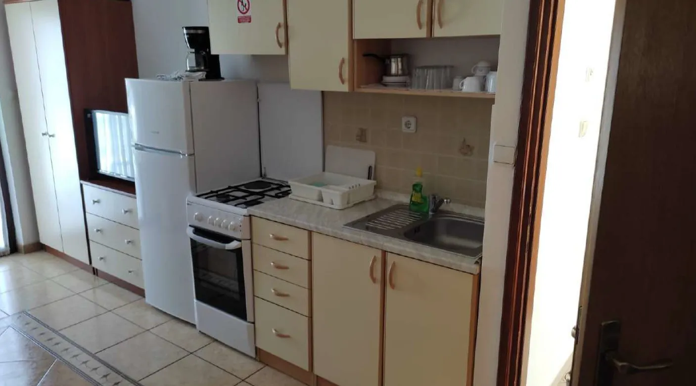 iznajmljivanje apartmana na moru - slika 5
