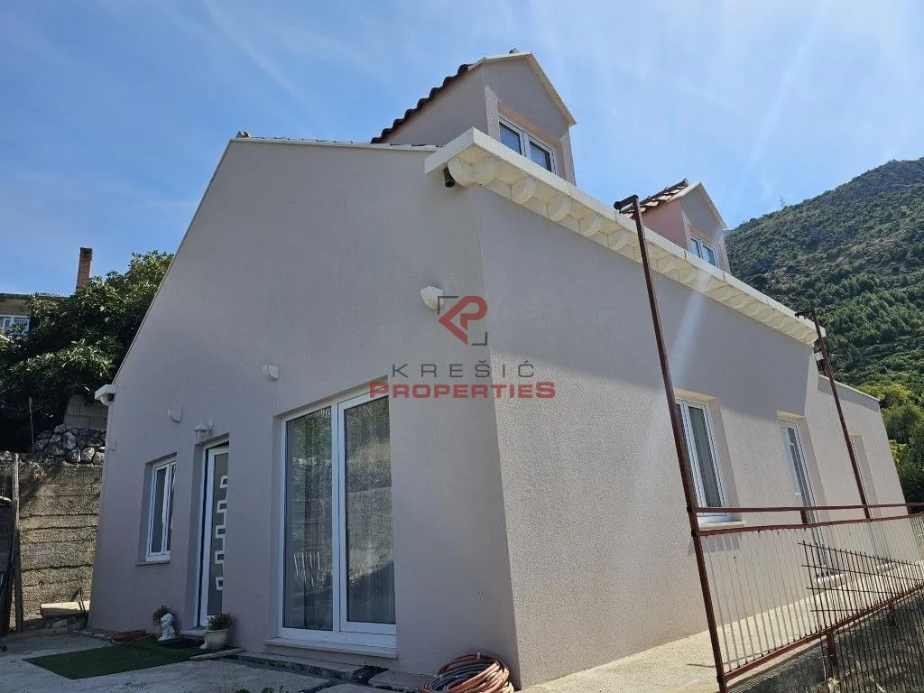 odlična kuća s apartmanom i roh bau stanom – plat - slika 11