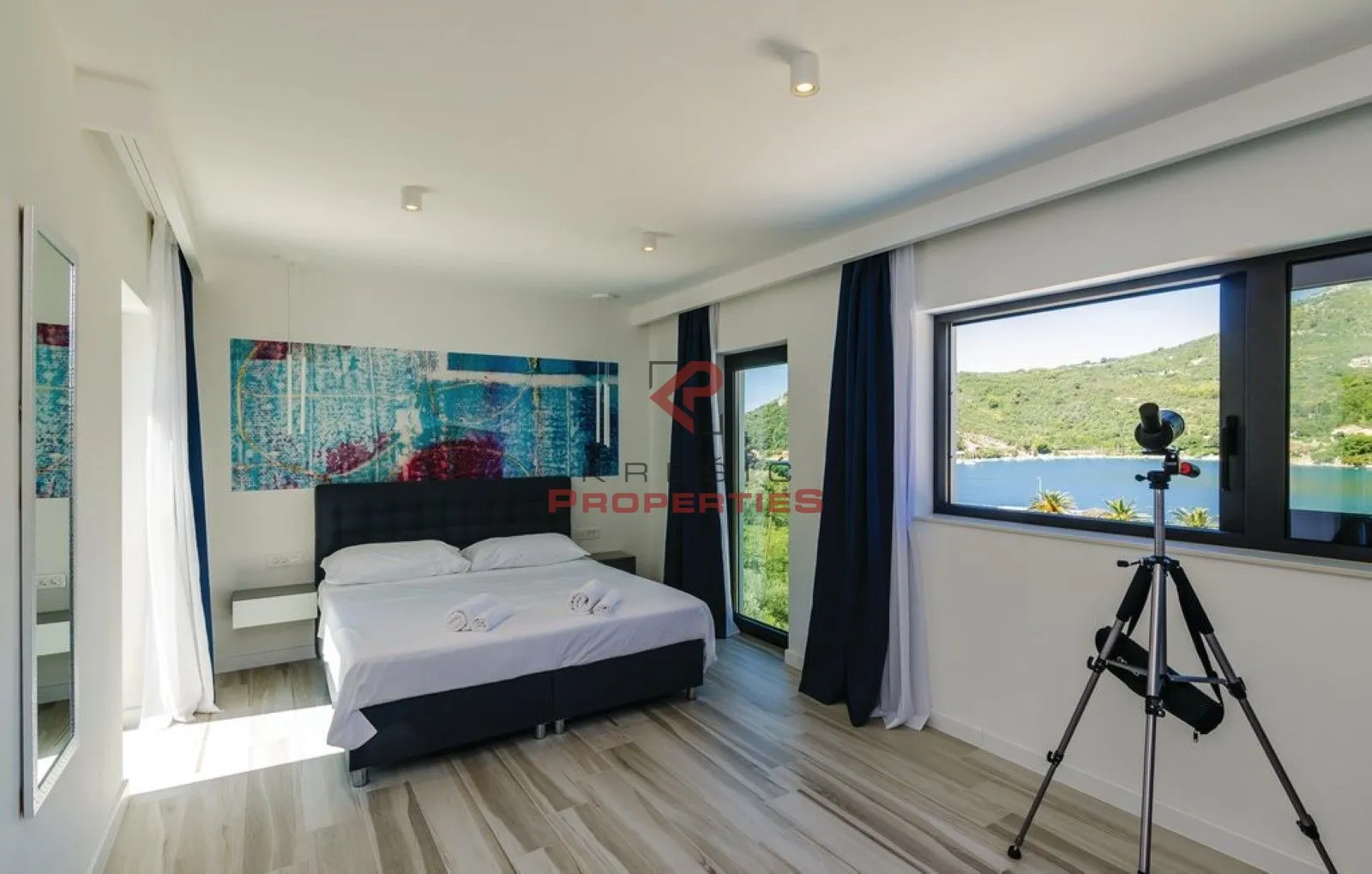 vila s bazenom u zatonu - slika 17