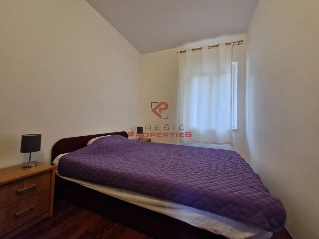 prelijepa kuća s pogledom, sobra - slika 4