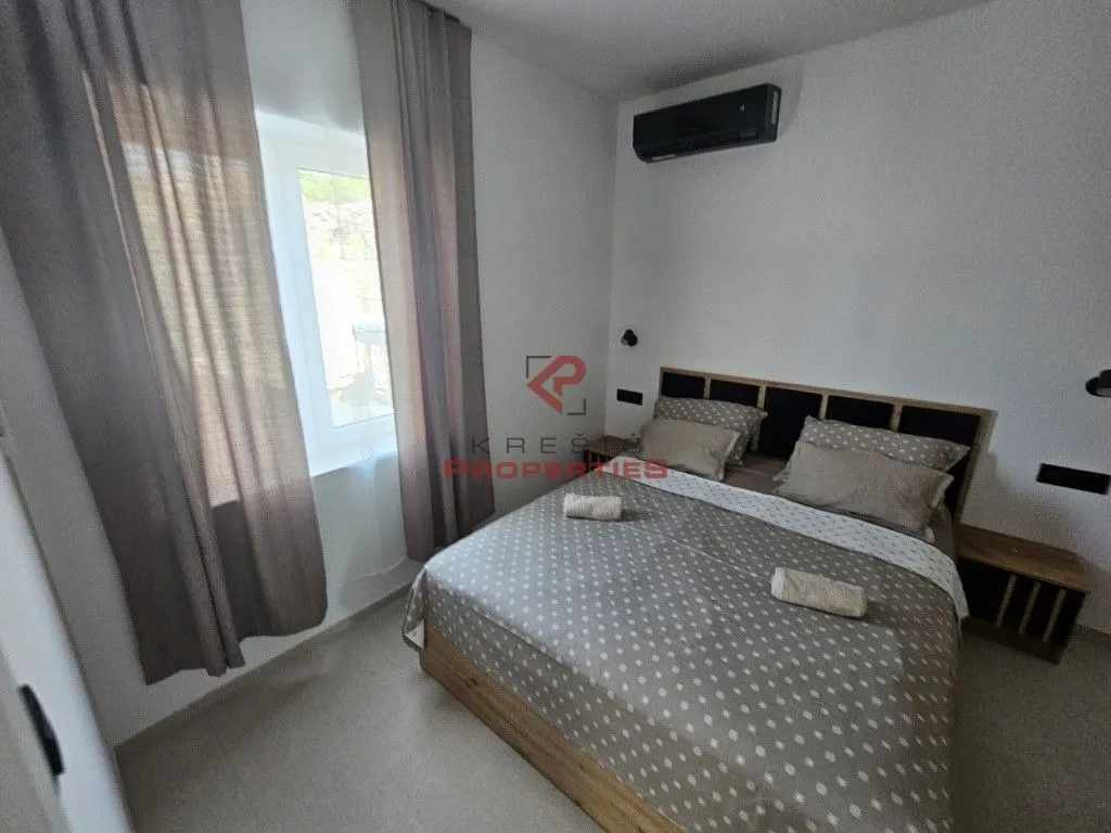 odlična kuća s apartmanom i roh bau stanom – plat - slika 5
