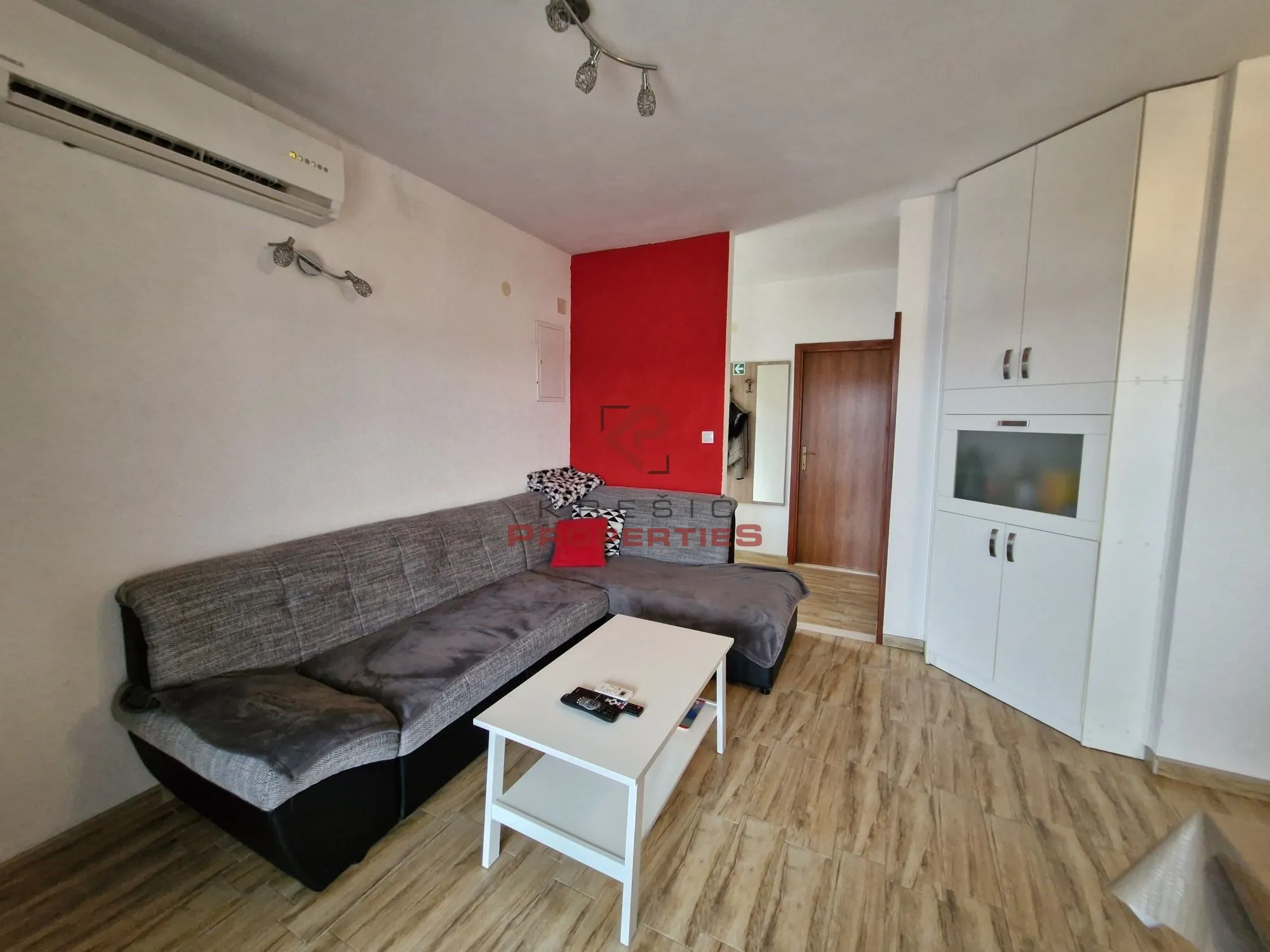 prelijepa kuća s pogledom, sobra - slika 2