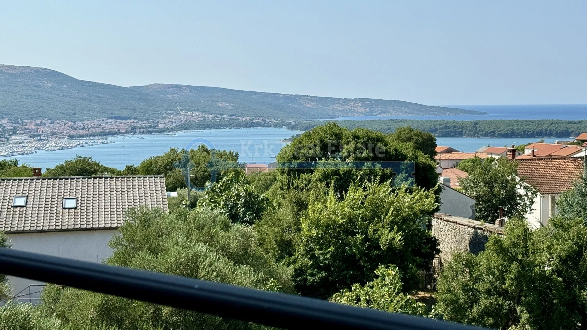 kornić - samostojeća kuća sa pogledom na more i bazenom - slika 19