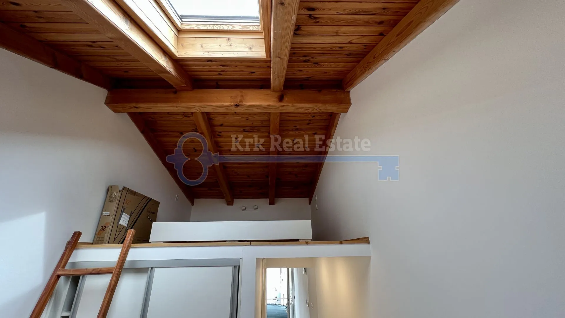 otok krk - punat - renovirana kuća u staroj jezgri s dva apartmana i vrtom - slika 19
