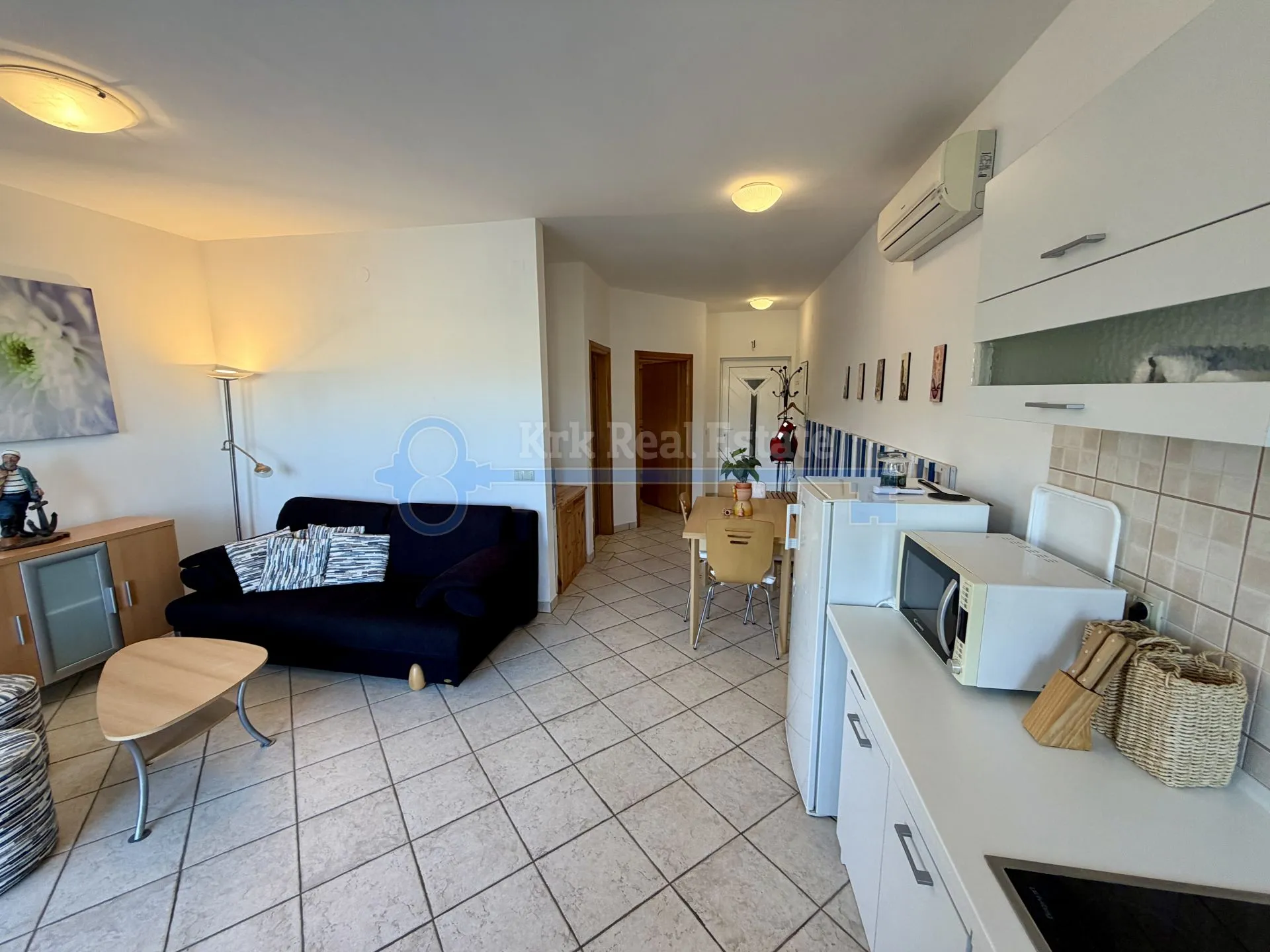 vrbnik - apartman s pogledom na more - slika 19