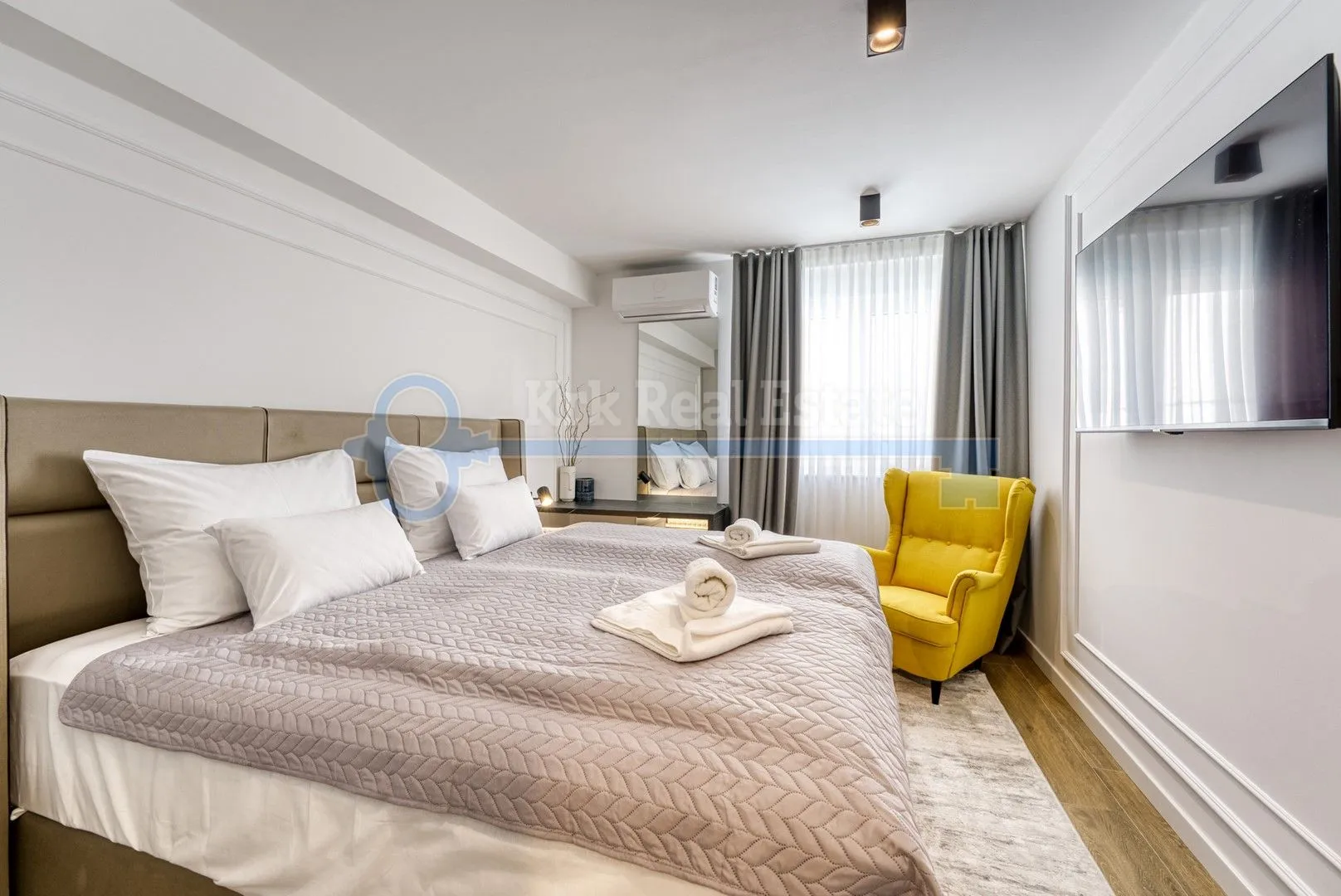 krk - luksuzni apartman sa bazenom - slika 15