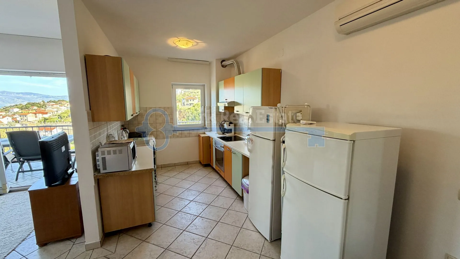vrbnik - apartman sa pogledom na more - slika 4