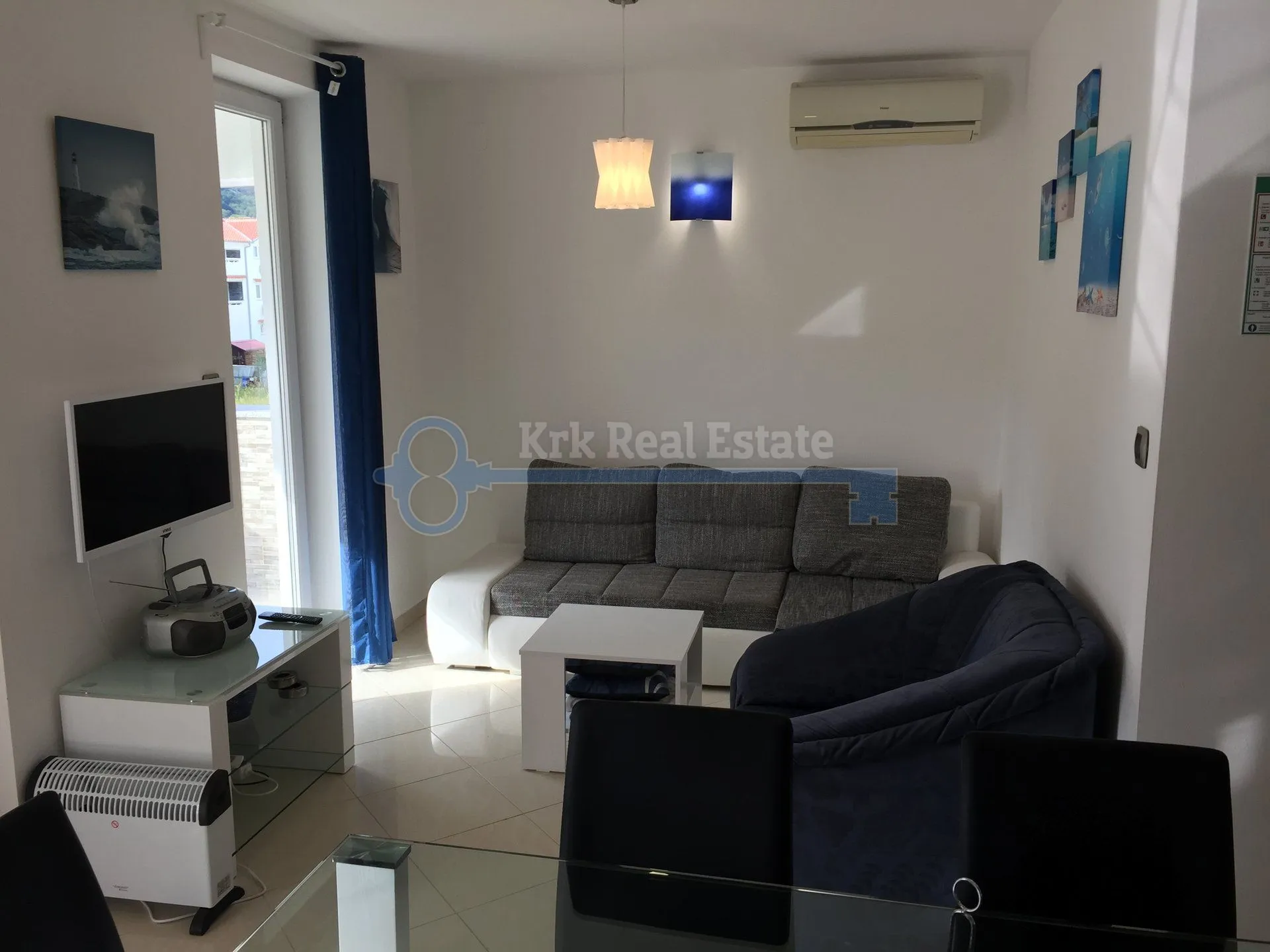 baška - dvoetažni apartman u villi blizu plaže - slika 17