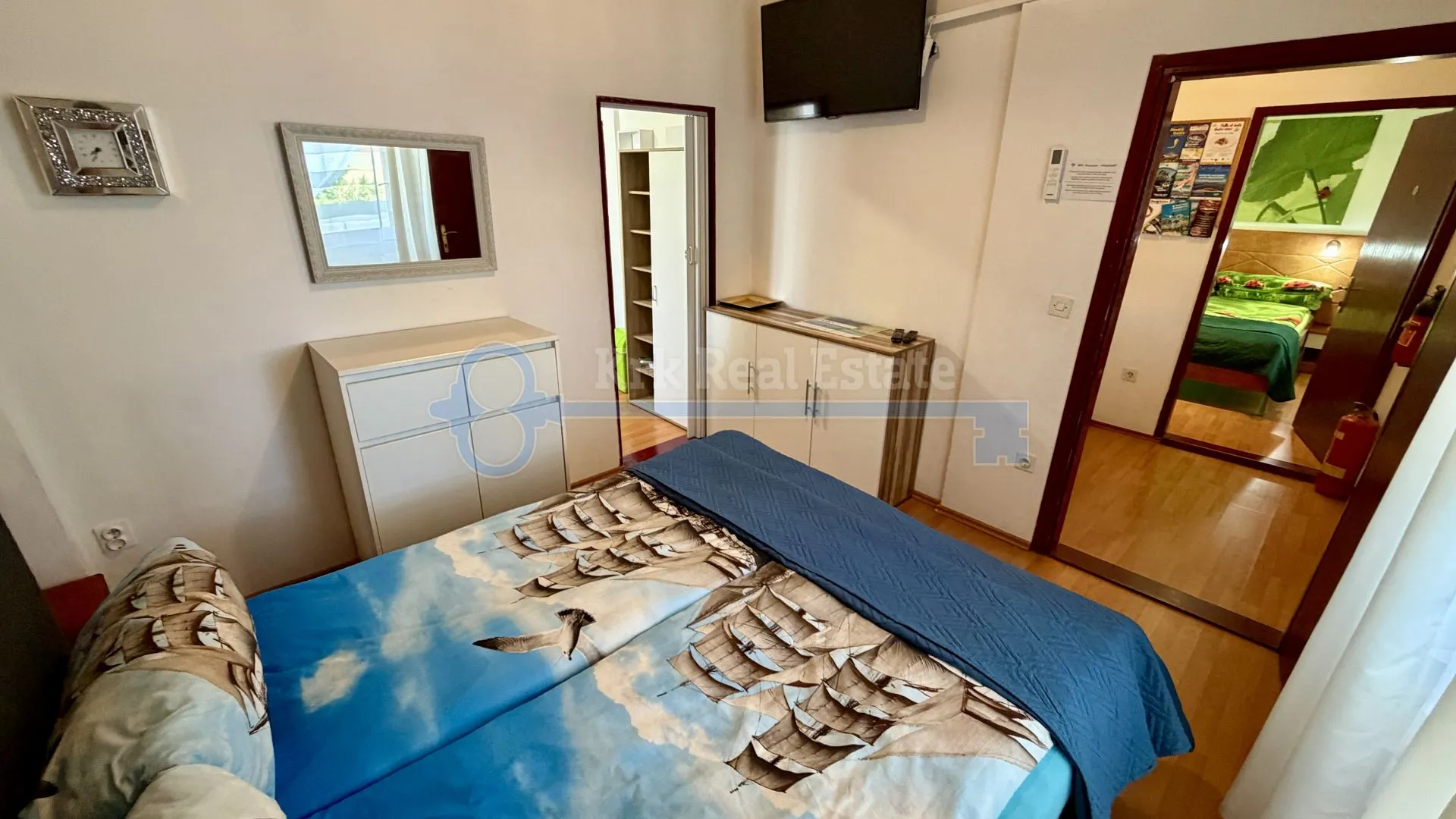punat-kamena apartmanska kuća sa 6 apartmana - slika 21