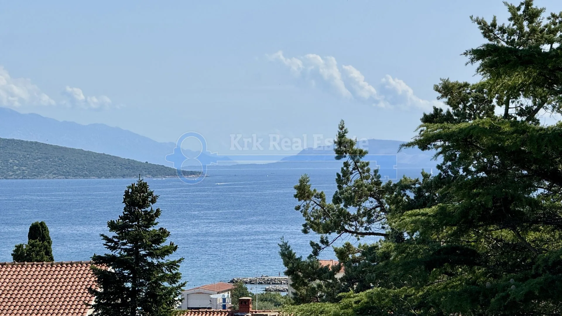 krk - kuća sa tri stambene jedinice blizu centra - slika 54