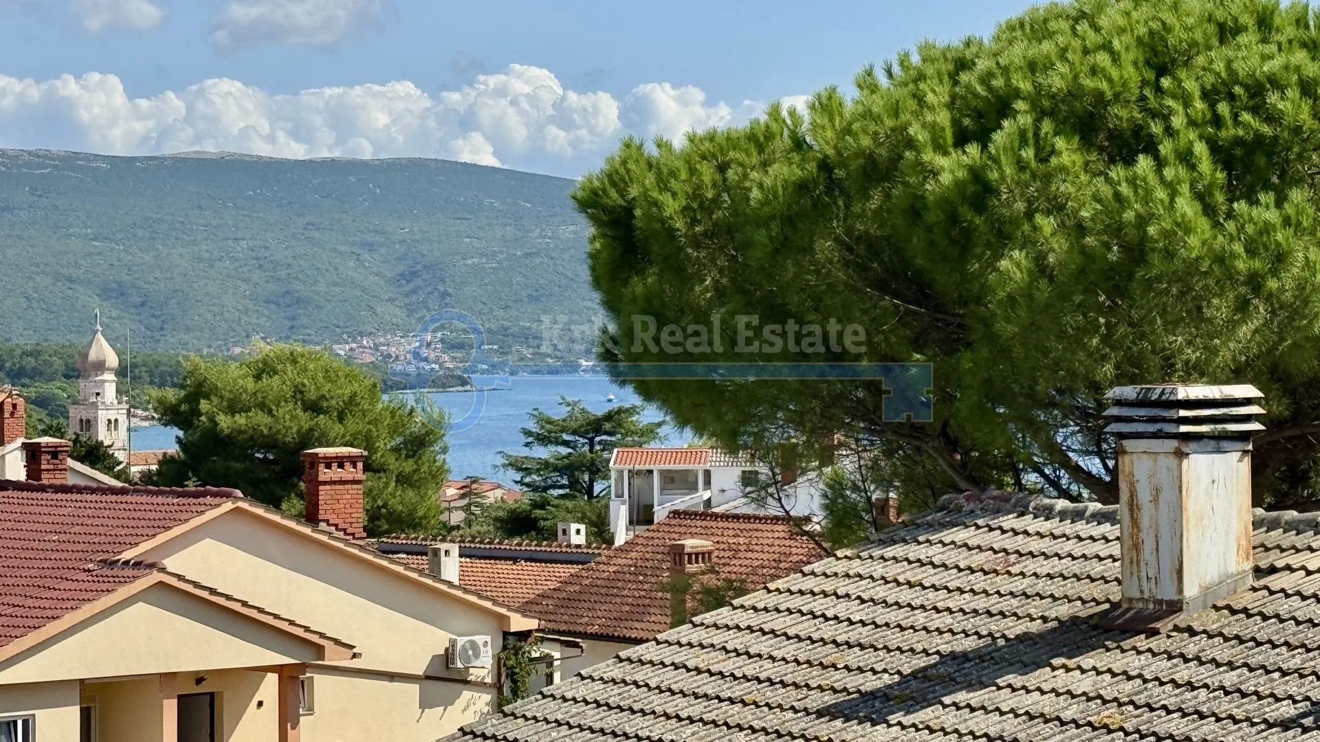 krk - kuća sa tri stambene jedinice blizu centra - slika 55