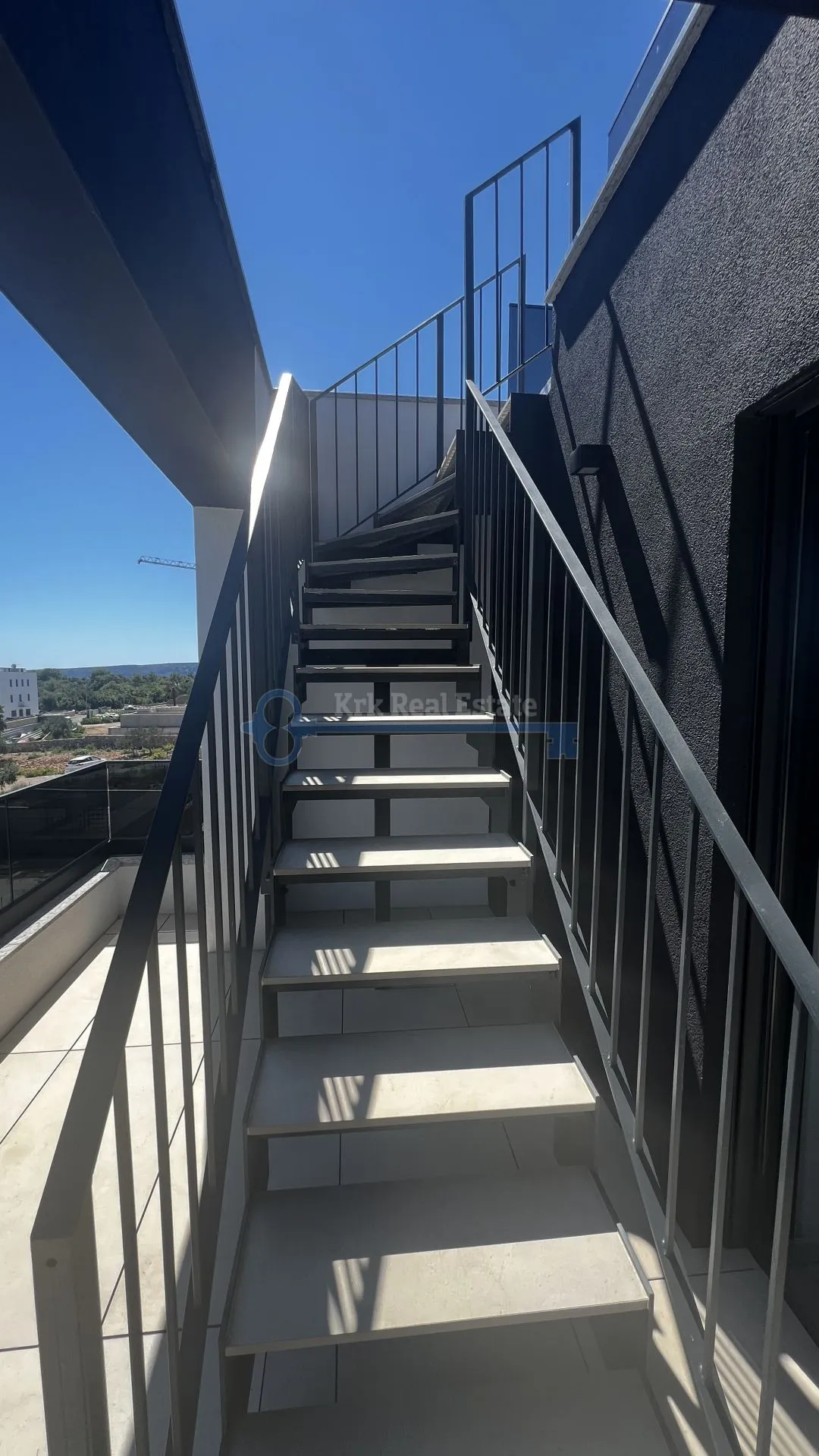 krk - penthouse sa krovnom terasom, novogradnja - slika 22