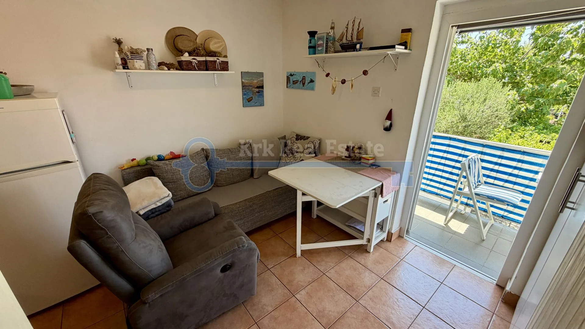 punat - apartman na 1. katu sa okućnicom - slika 5