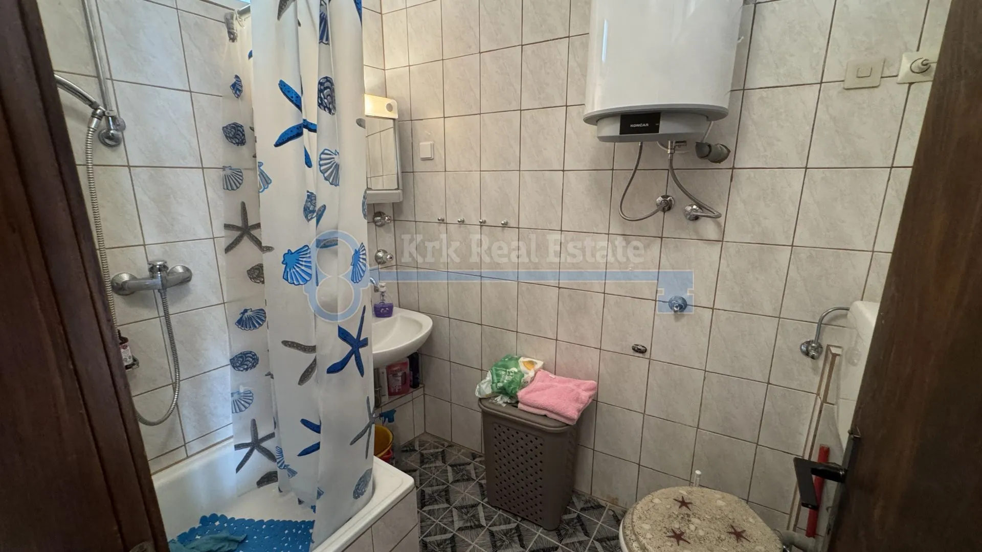 akcija! snižena cijena! punat-kuća sa pogledom na more - slika 6