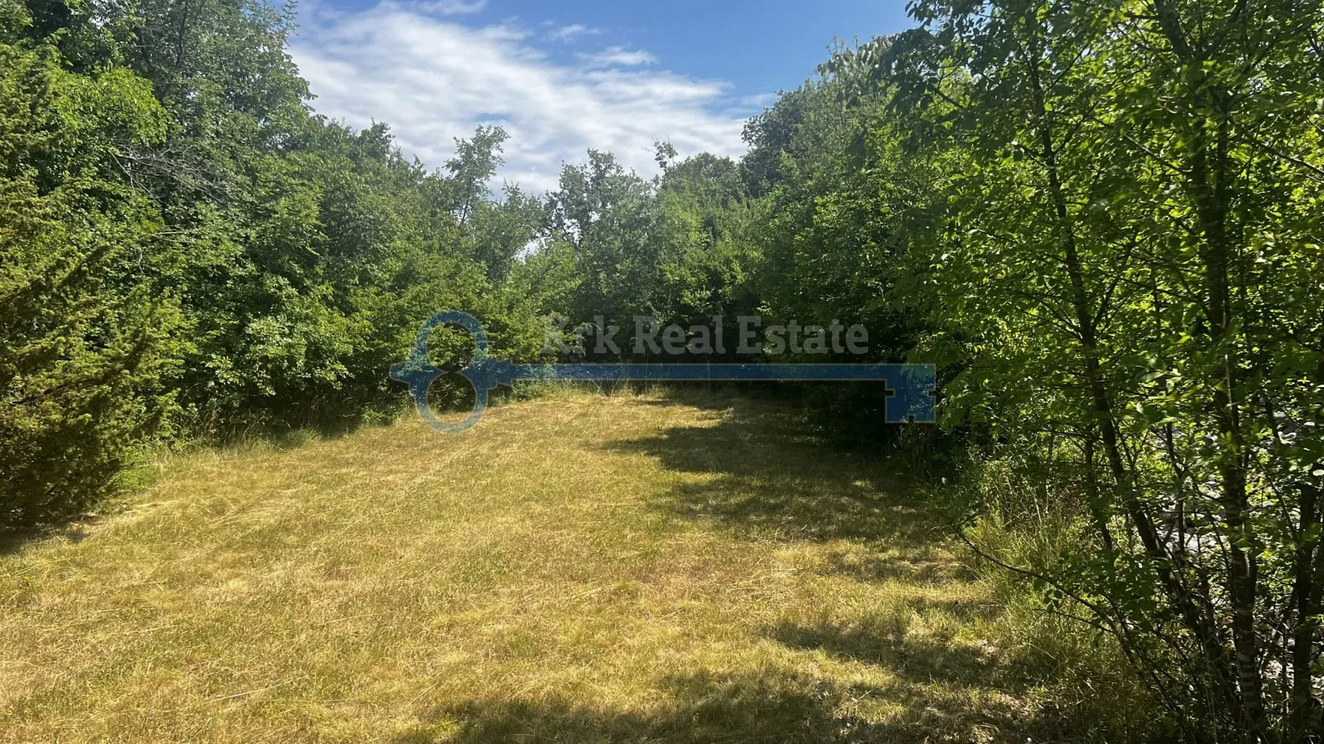 kras - zemljište na rubu građevinske zone, prilika za investiciju - slika 8