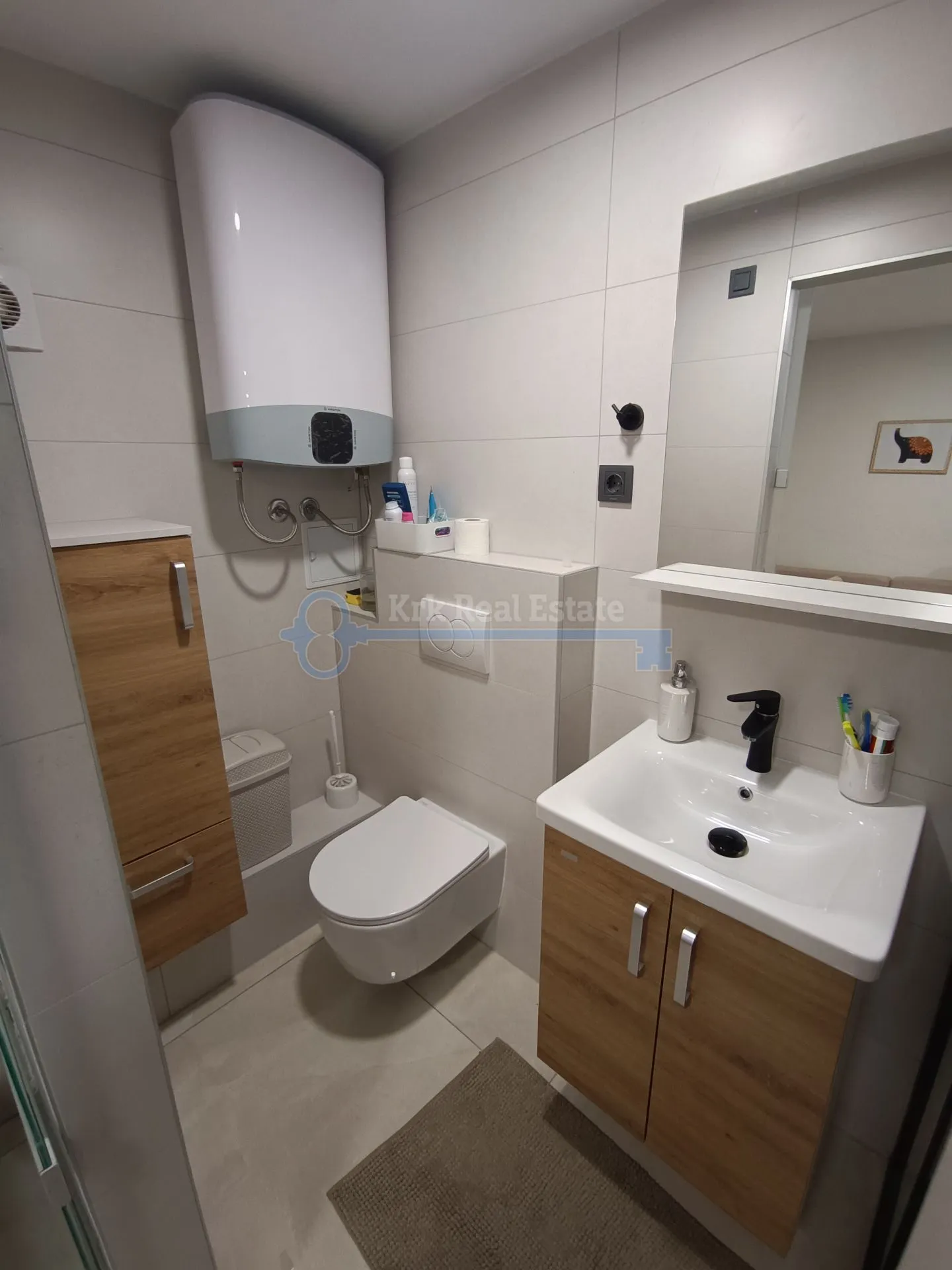 punat - renovirana kamena kuća sa dvije stambene jedinice u centru - slika 9