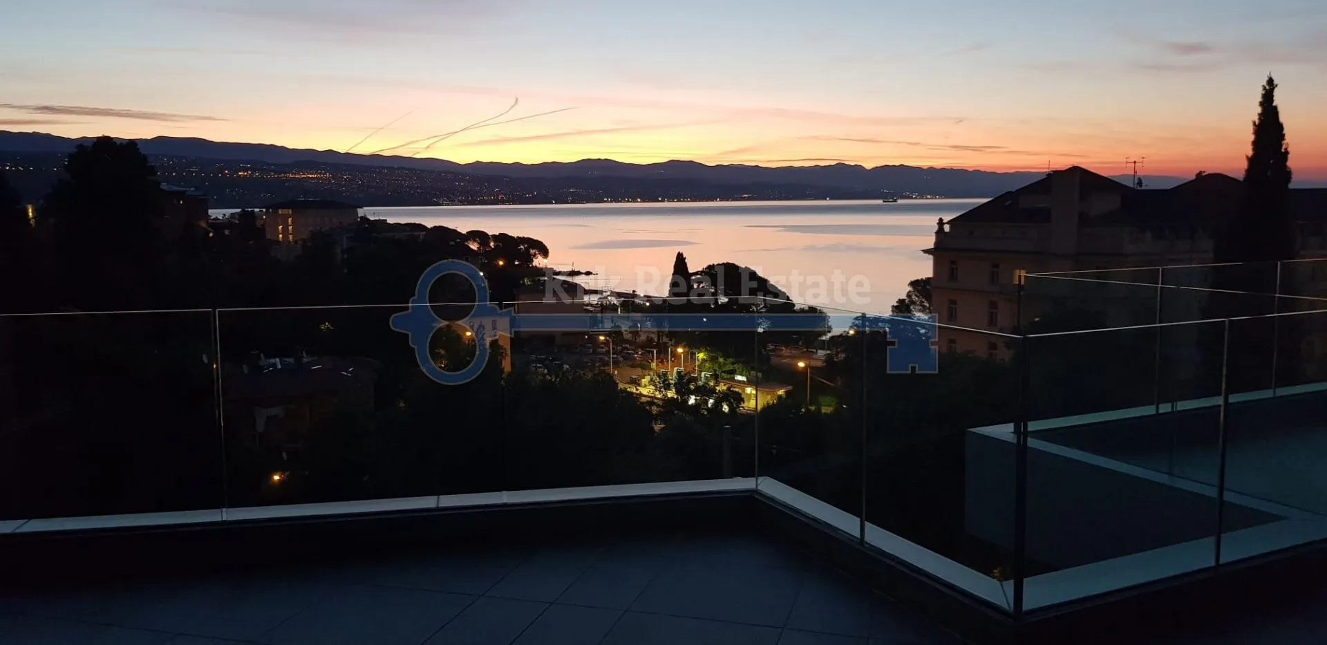 opatija - samostojeća villa s bazenom - slika 18