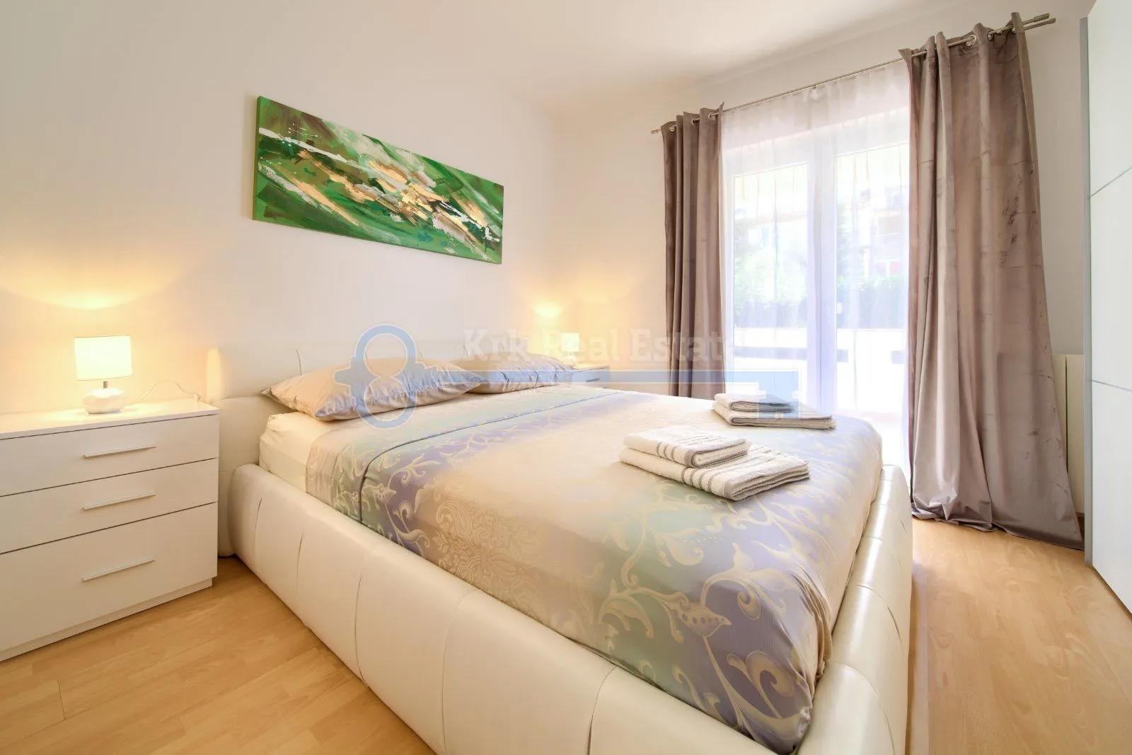 krk-apartman u prizemlju za najam s okućnicom - slika 12