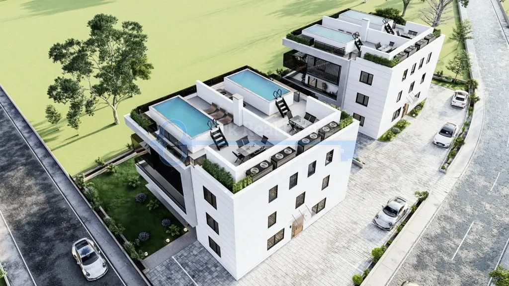 krk - dvoetažni apartman sa krovnom terasom - slika 4