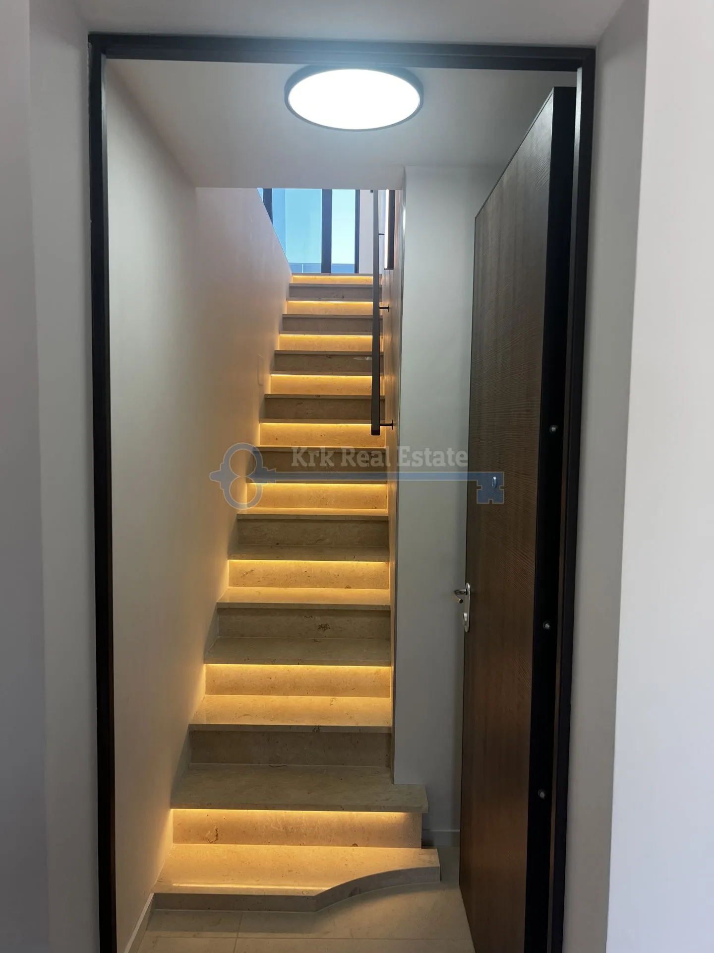 krk - penthouse sa krovnom terasom, novogradnja - slika 2