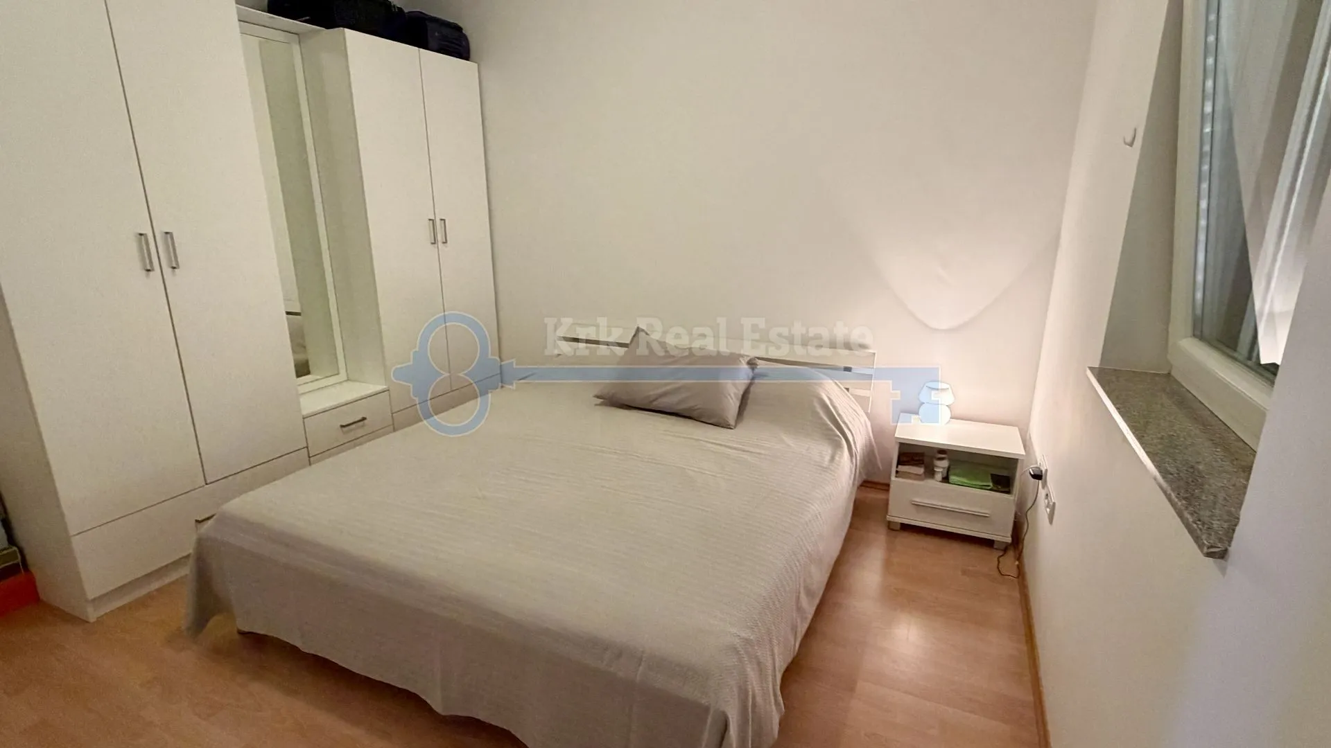 stara baška - apartman sa otvorenim pogledom na more - slika 13