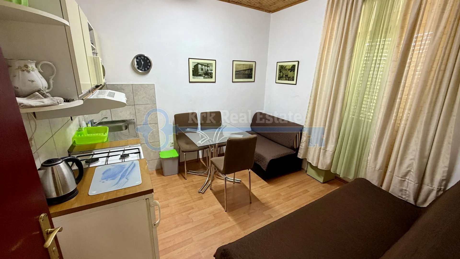 punat-kamena apartmanska kuća sa 6 apartmana - slika 27