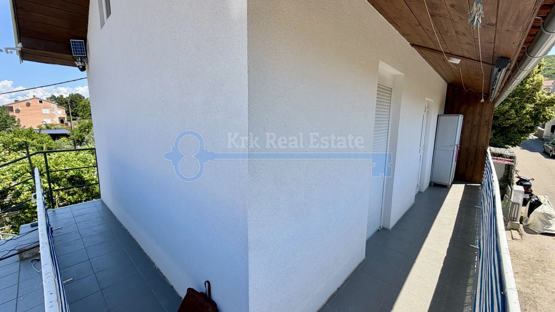 punat - apartman na 1. katu sa okućnicom - slika 3