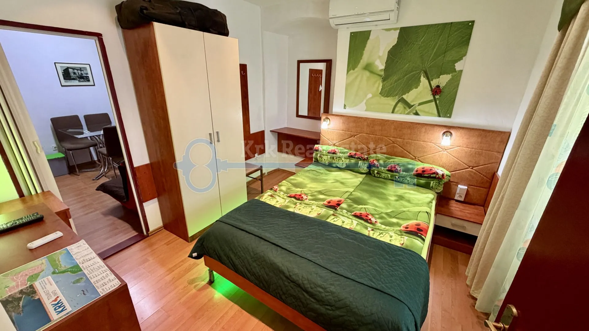 punat-kamena apartmanska kuća sa 6 apartmana - slika 25
