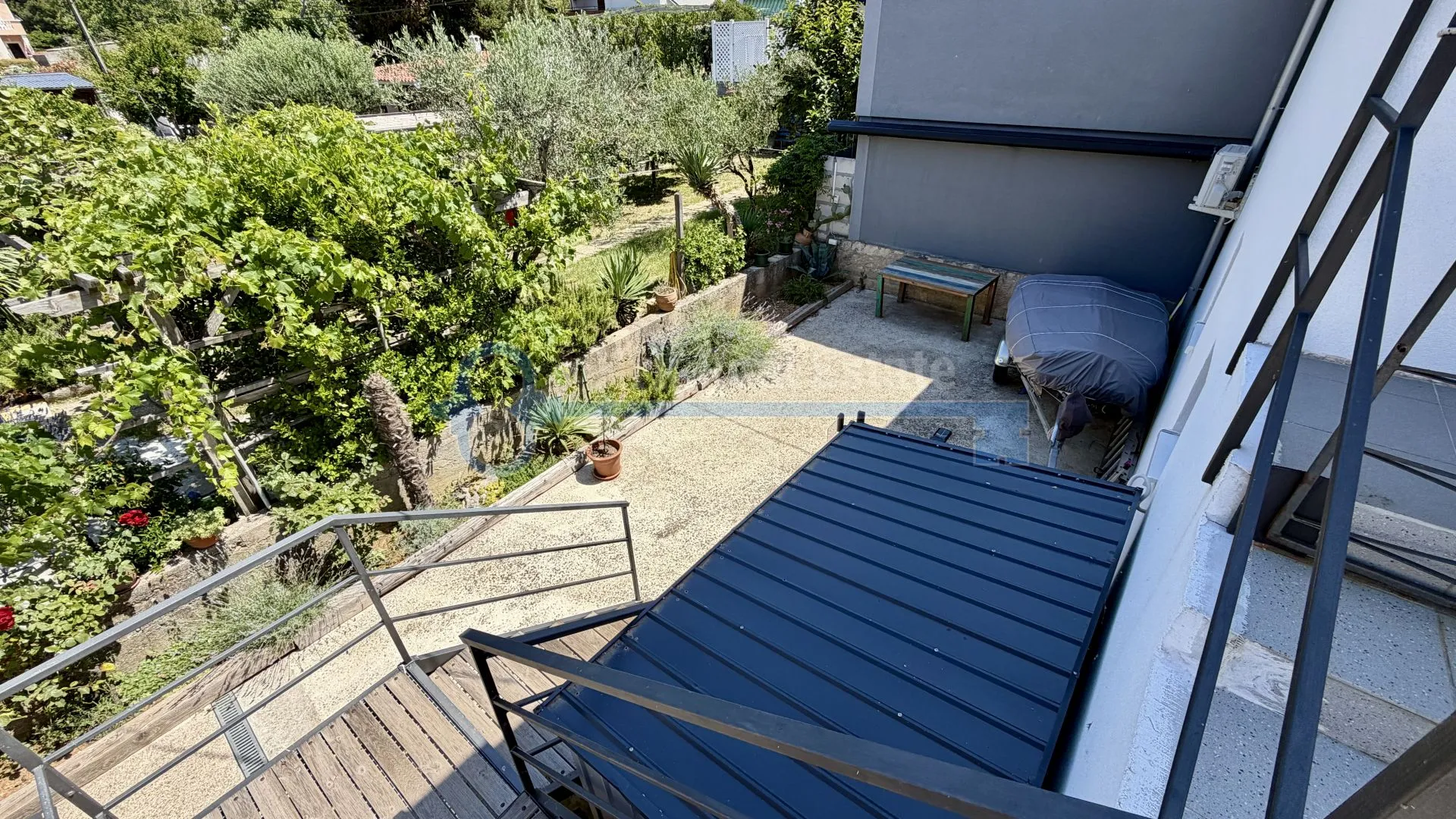 punat - apartman na 1. katu sa okućnicom - slika 16