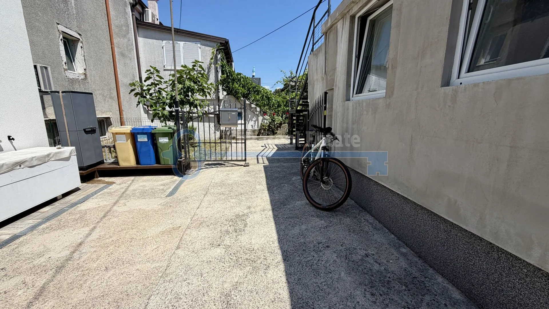 punat - apartman na 1. katu sa okućnicom - slika 18