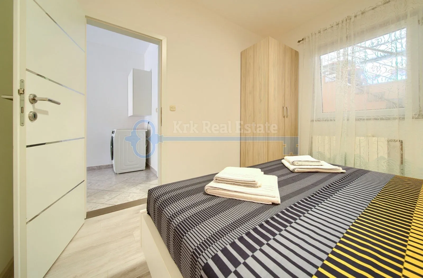 krk-apartman u prizemlju za najam s okućnicom - slika 8