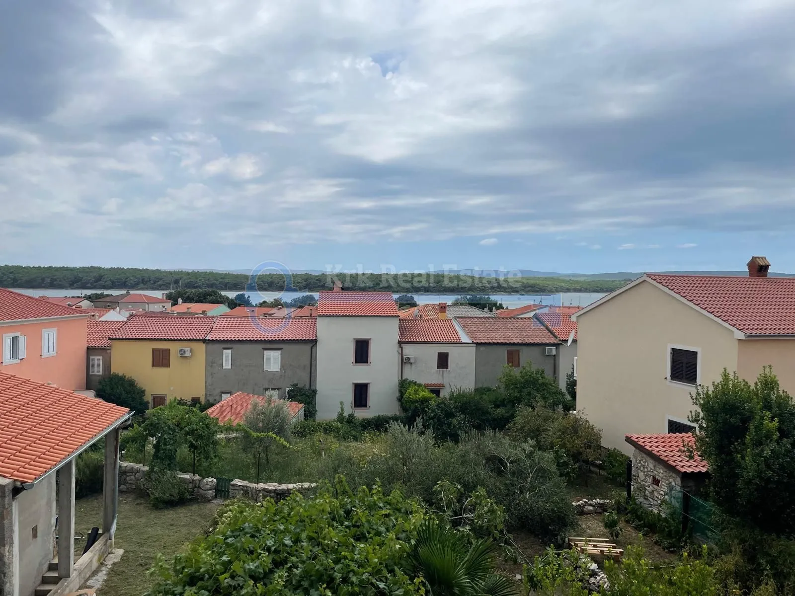 punat - kamena kuća sa okućnicom - slika 12