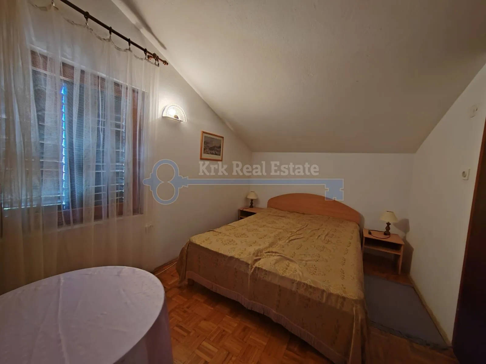 njivice-kuća sa uređenom okućnicom - slika 7