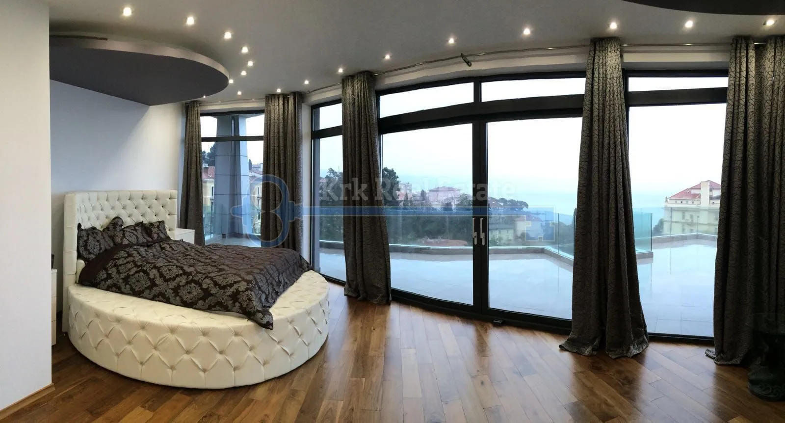 opatija - samostojeća villa s bazenom - slika 16