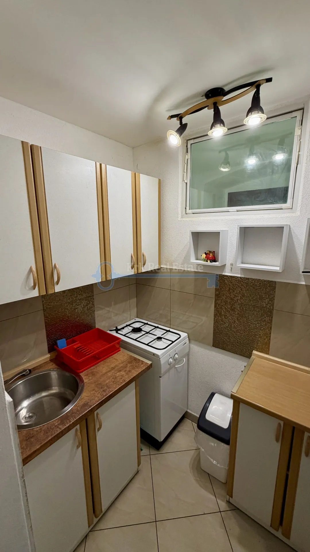 punat-kamena apartmanska kuća sa 6 apartmana - slika 9