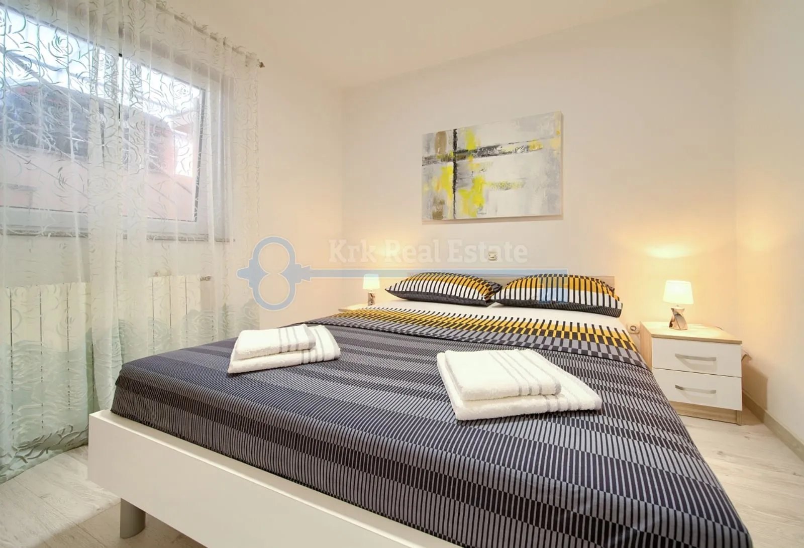 krk-apartman u prizemlju za najam s okućnicom - slika 7