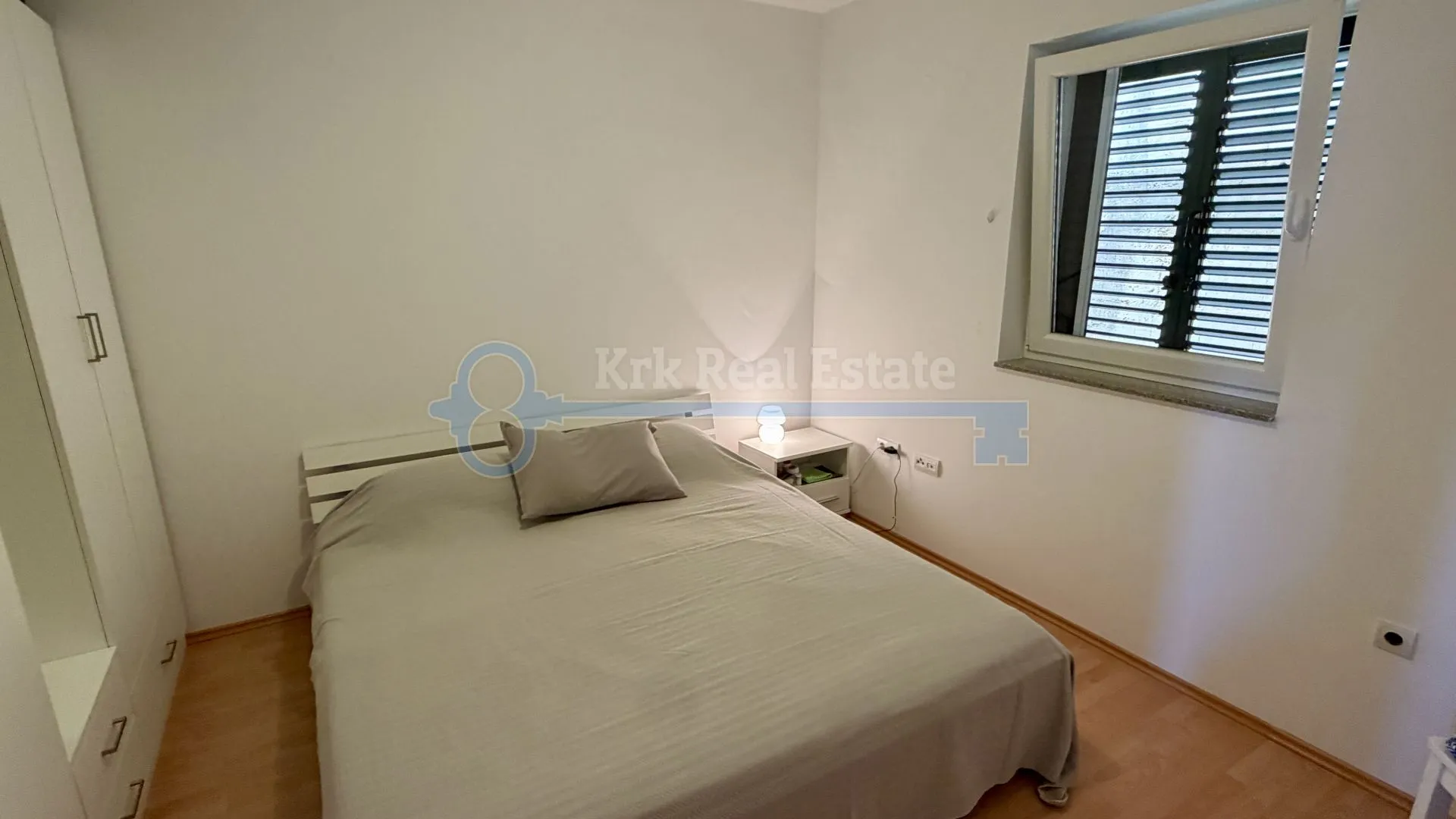 stara baška - apartman sa otvorenim pogledom na more - slika 12