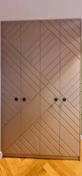 Dizajnerski ormar mdf mat lakirani - Dugo Selo
