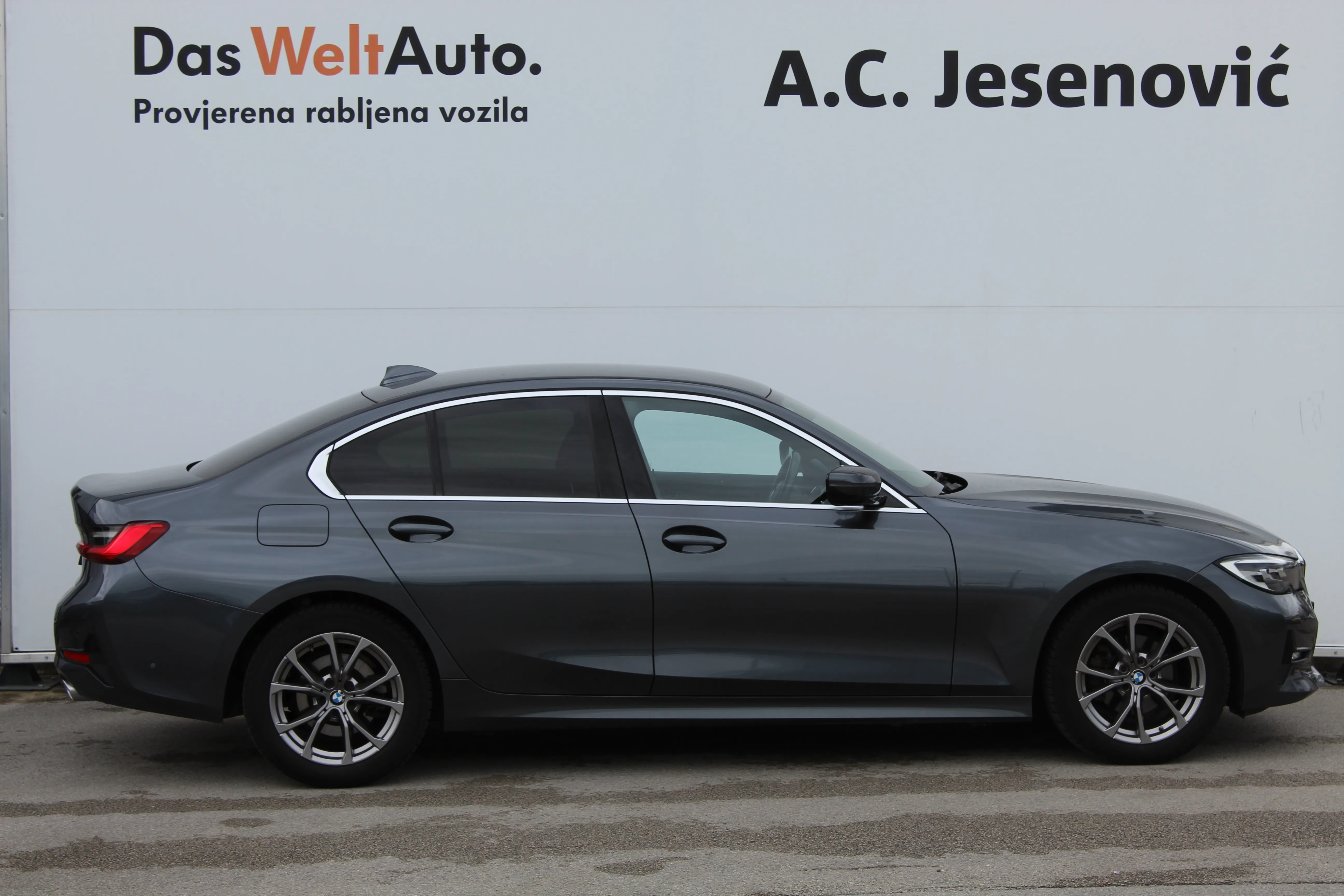 13173 bmw 316d sport line aut. - slika 4