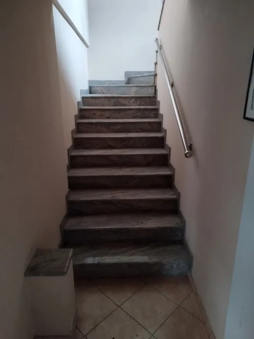 kuća za radnike: osijek, ind.zona, 180.00 m2 (prodaja) - slika 6