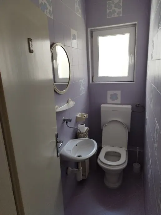 kuća za radnike: osijek, ind.zona, 180.00 m2 (prodaja) - slika 8