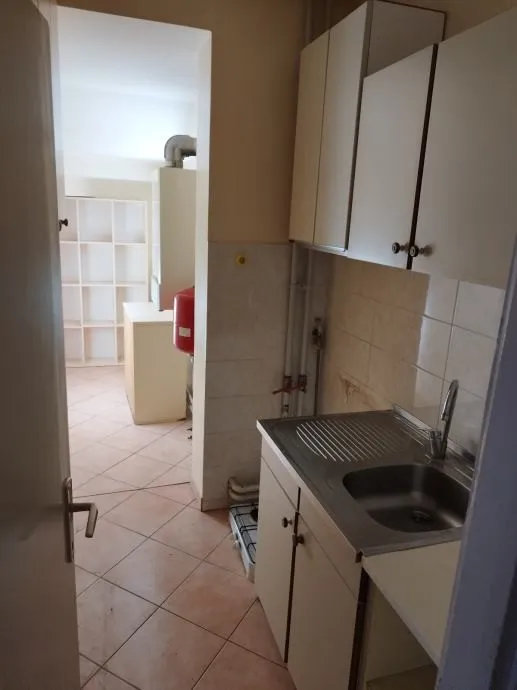 kuća za radnike: osijek, ind.zona, 180.00 m2 (prodaja) - slika 3